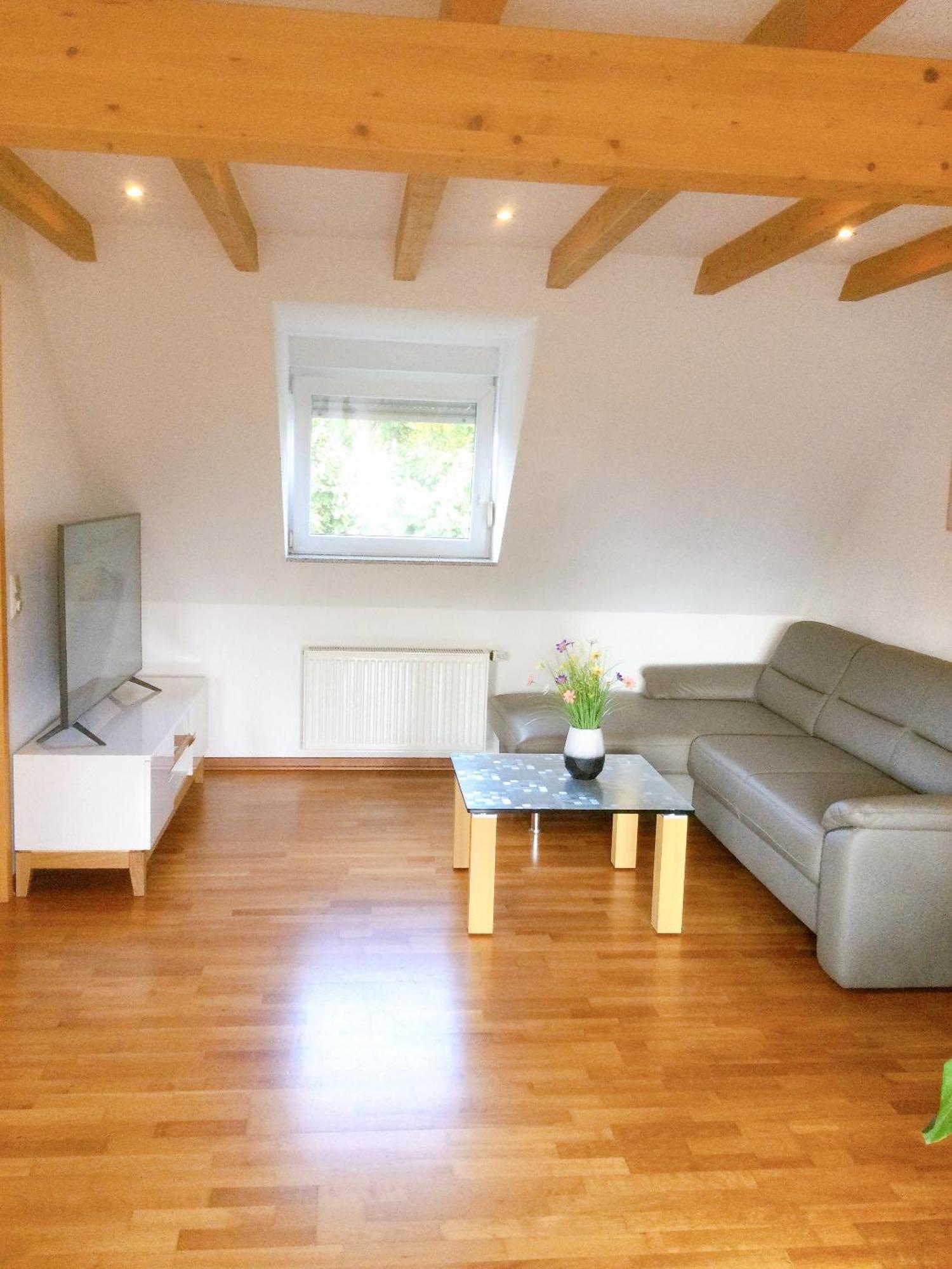 Wohnung Mit Stil Τρόισντορφ Εξωτερικό φωτογραφία